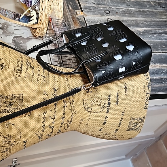 NWT Authentic Michael Kors Eliza open leather tote black🖤 - Picture 2 of 10